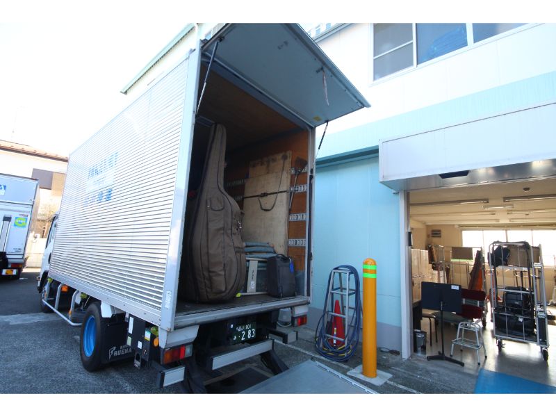 田中陸運株式会社《輸送ドライバー:楽器》